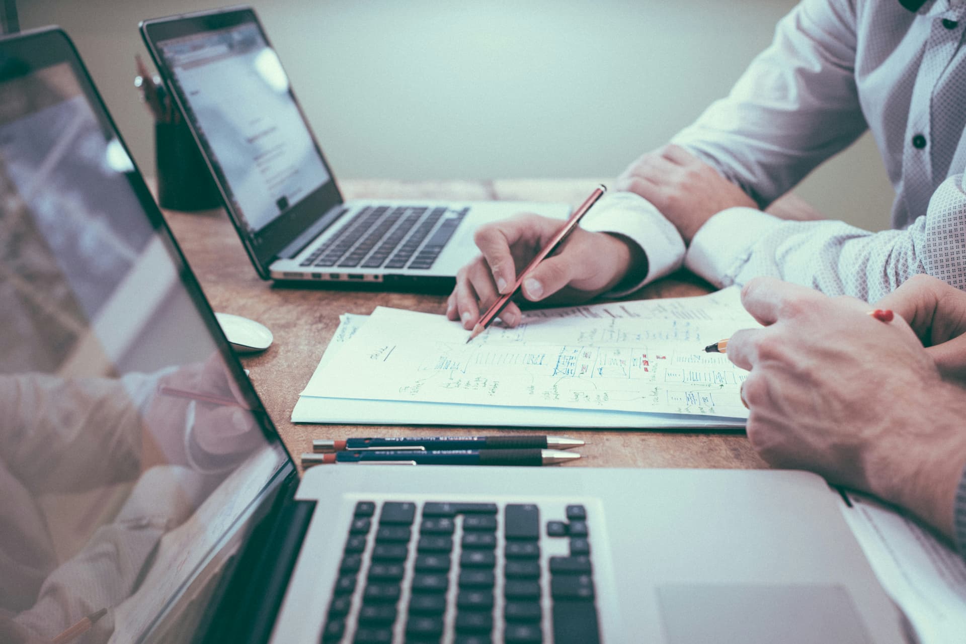 A bookkeeping meeting representing practical recommendations after a Xero health check